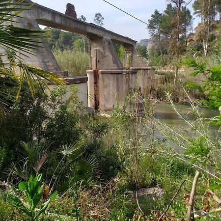 Alojamiento La Presa Del Colindon Chulilla Exterior foto